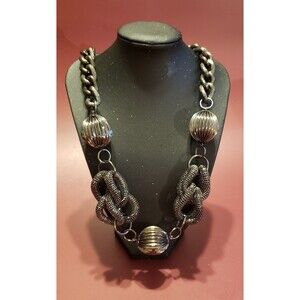 Preowned Vera Wang Heavy Metal Chainmail necklace -EUC